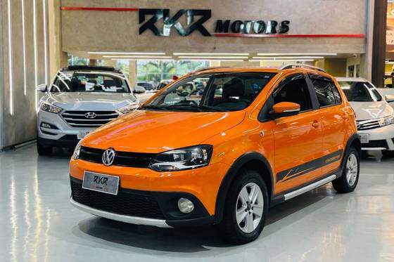 VOLKSWAGEN CROSSFOX 1.6 MI FLEX 8V 4P MANUAL